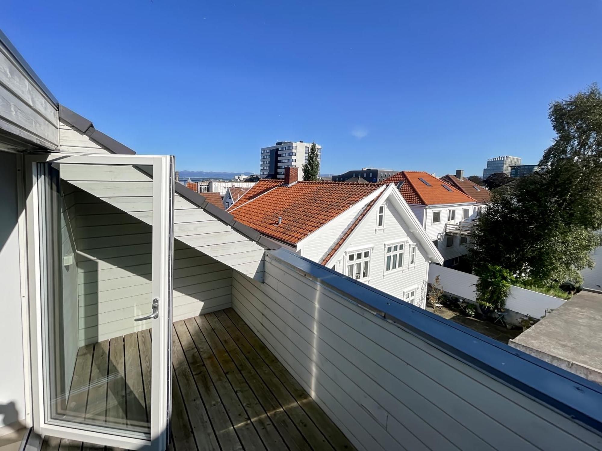 Near Downtown Nr 24 By Bertis Leilighet